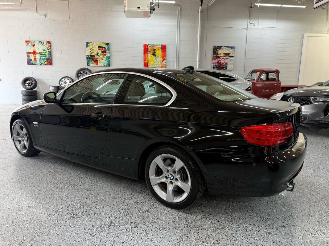Used 2013 BMW 335i xDrive Coupe AWD/4WD image 3