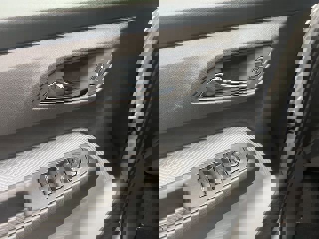 New 2027 Chevrolet Bolt LT w/ Comfort Package image 10