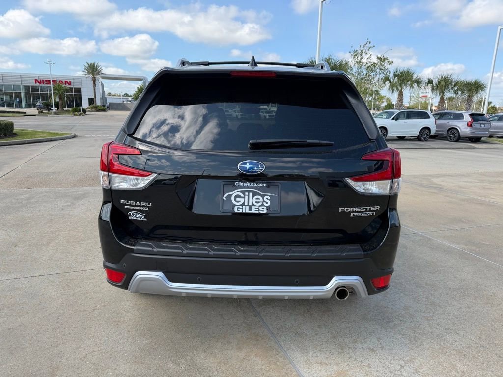 Used 2024 Subaru Forester Touring image 4