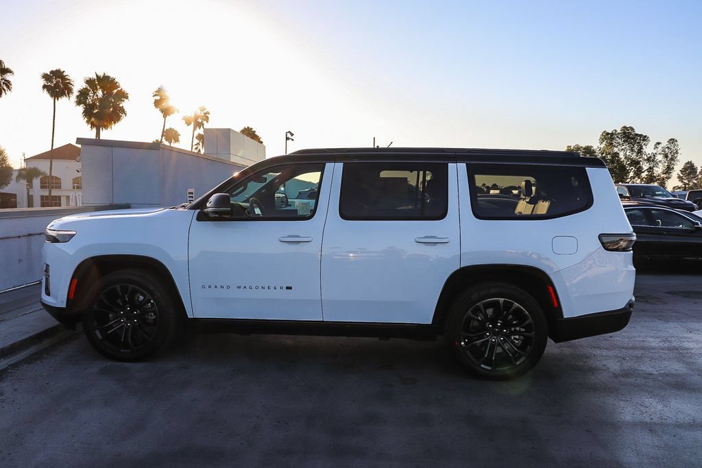 New 2026 Jeep Grand Wagoneer Summit AWD/4WD image 13