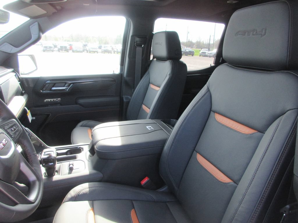 New 2026 GMC Sierra 1500 AT4 w/ AT4 Premium Package AWD/4WD image 16