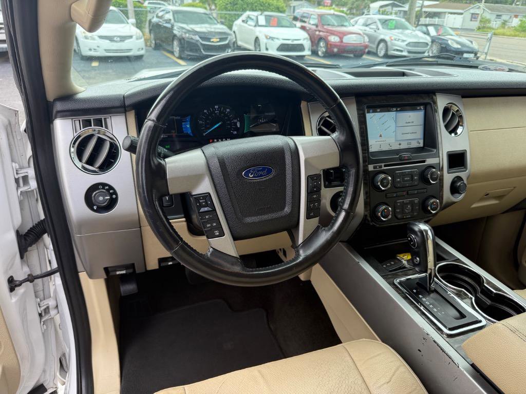 Used 2016 Ford Expedition EL Limited image 27