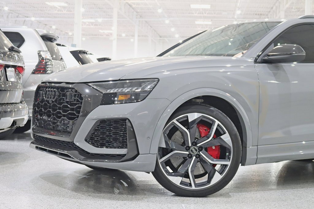 Used 2024 Audi RS Q8 image 2