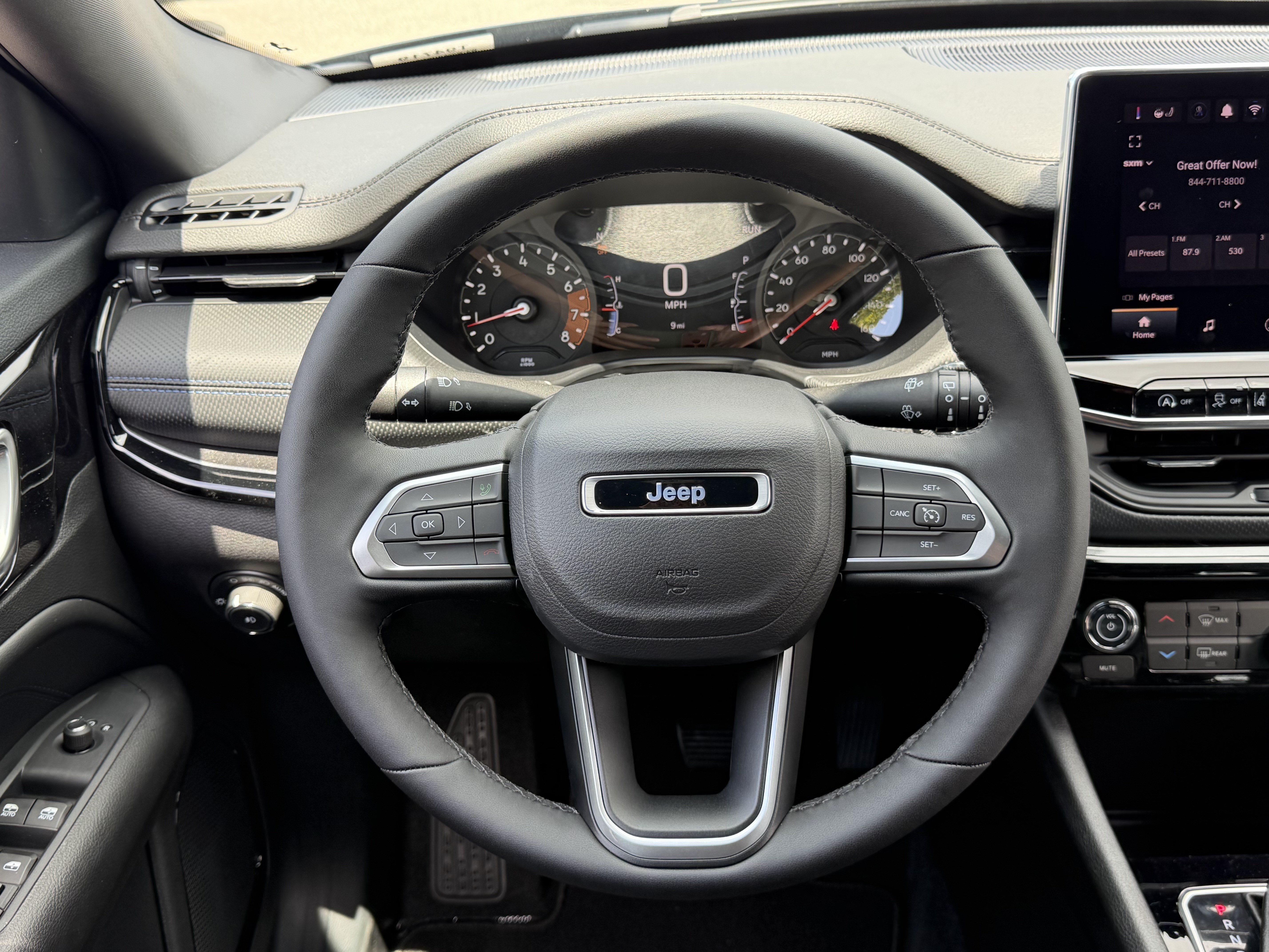 New 2026 Jeep Compass Latitude AWD/4WD image 17