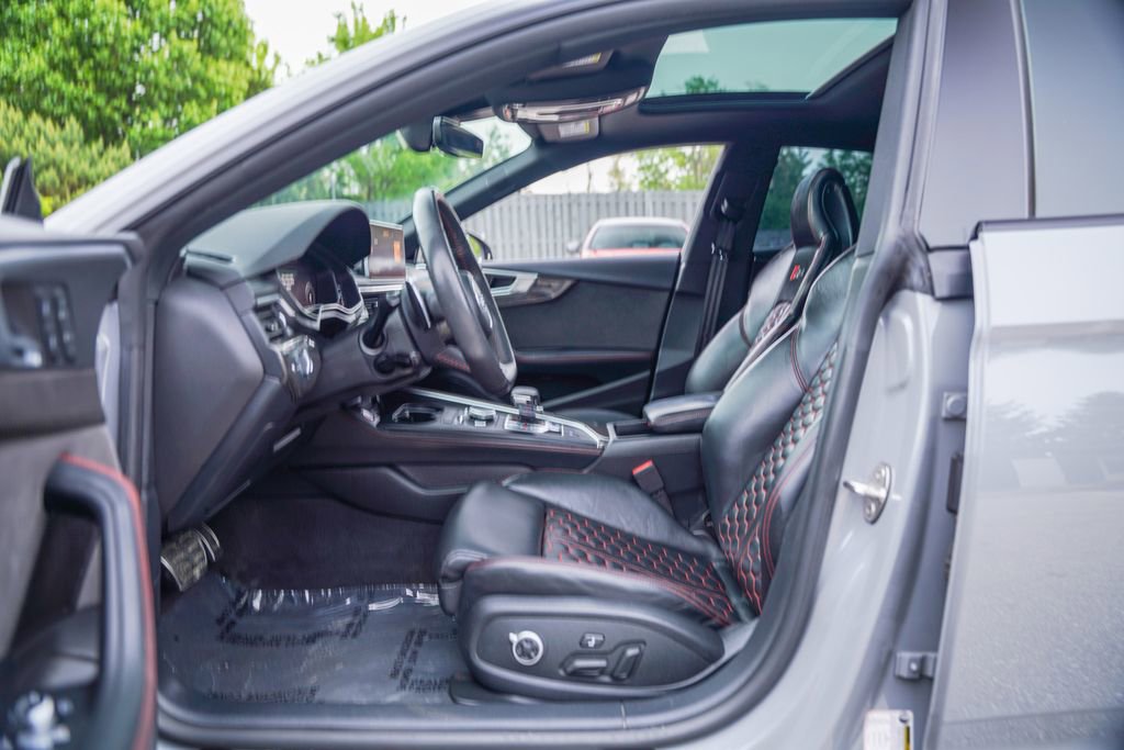 Used 2019 Audi RS 5 Sportback w/ Black Optic Carbon Package AWD/4WD image 21