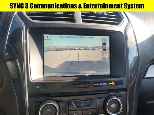 Used 2018 Ford Explorer XLT w/ Equipment Group 202A image 14