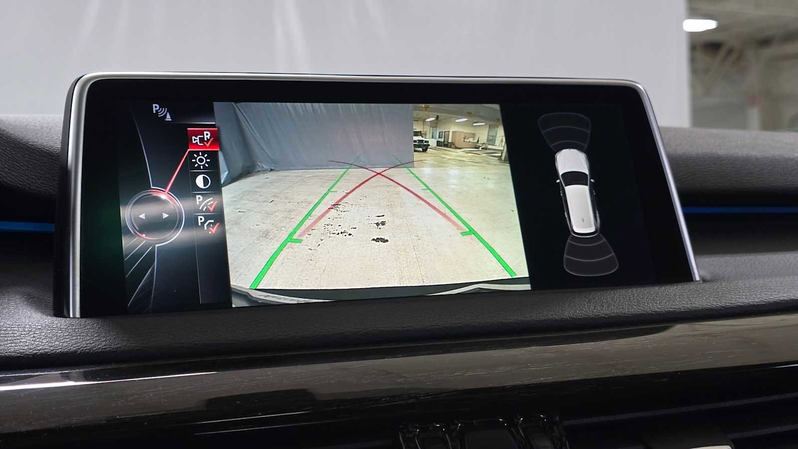 Used 2014 BMW X5 xDrive35d image 29