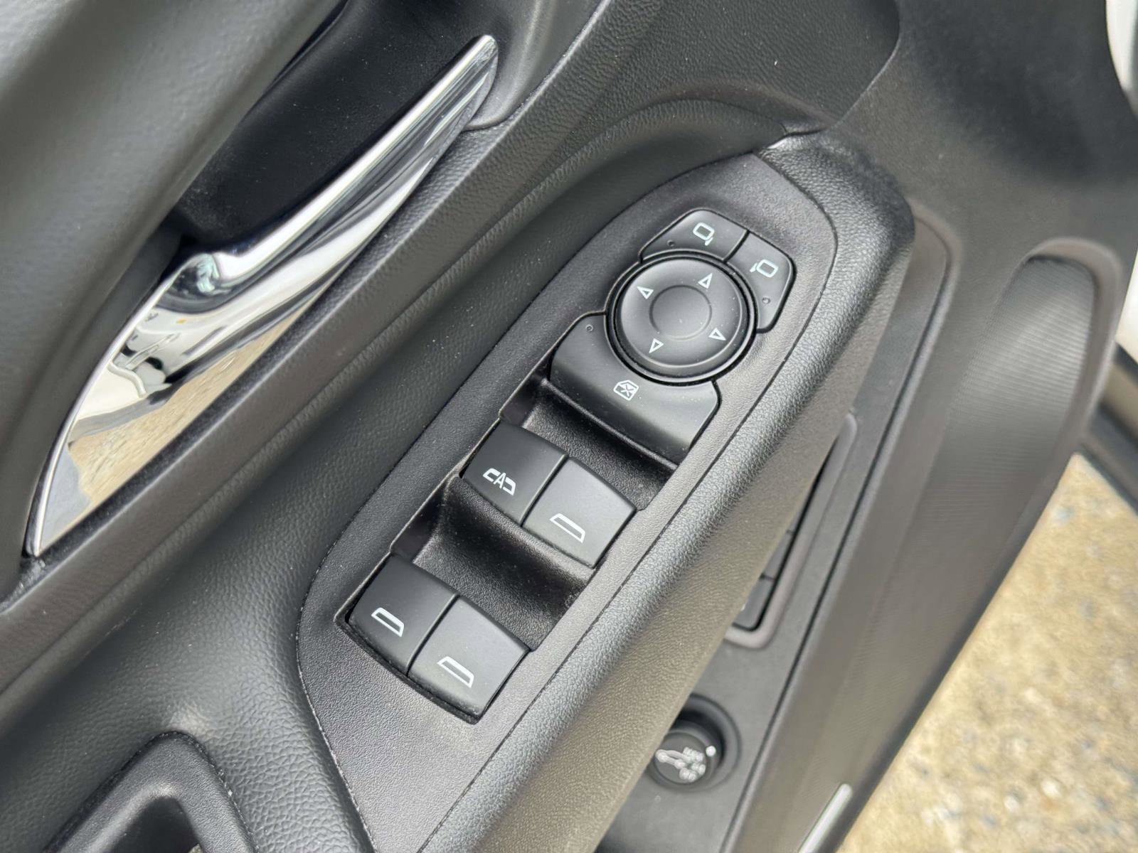 Used 2019 Chevrolet Equinox Premier image 15