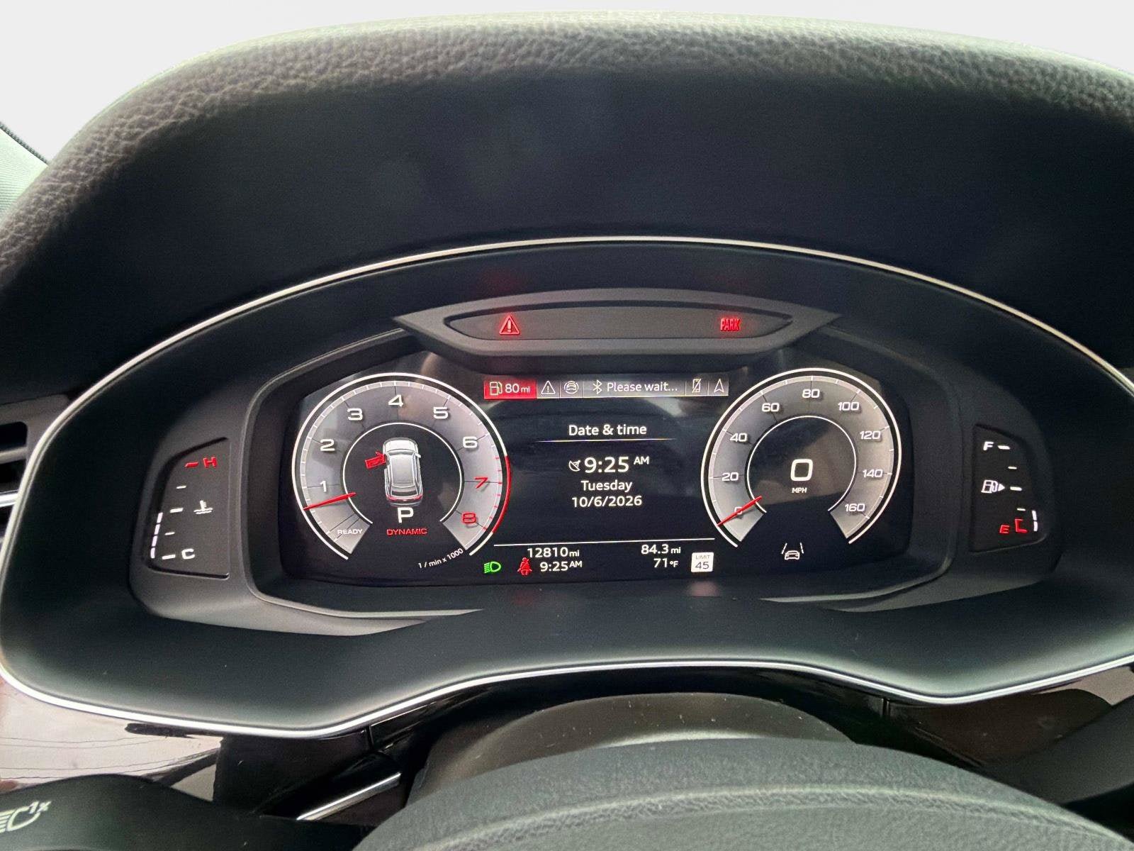 Used 2025 Audi Q8 Premium Plus AWD/4WD image 30