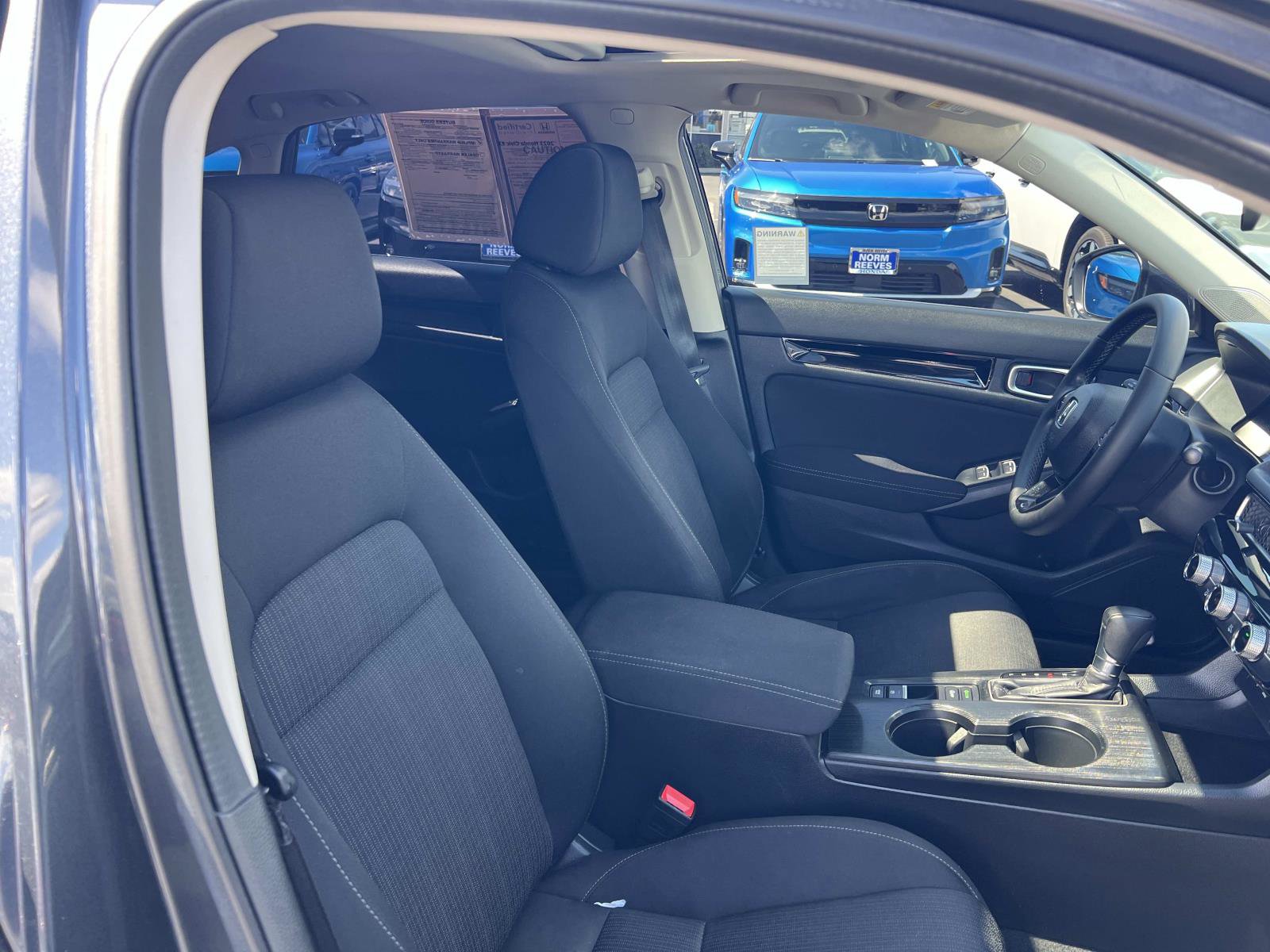 Certified 2023 Honda Civic EX image 29