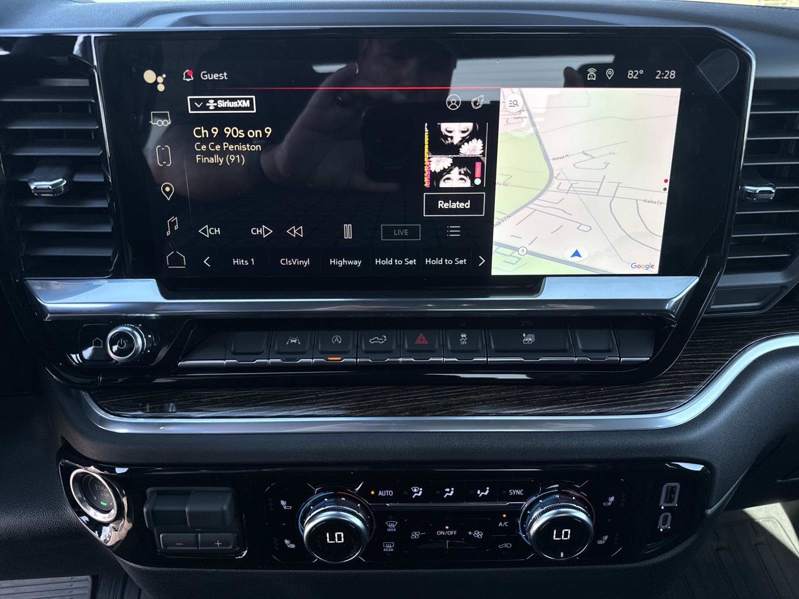 New 2026 GMC Sierra 1500 Elevation w/ LPO, Elevation Black Package AWD/4WD image 28