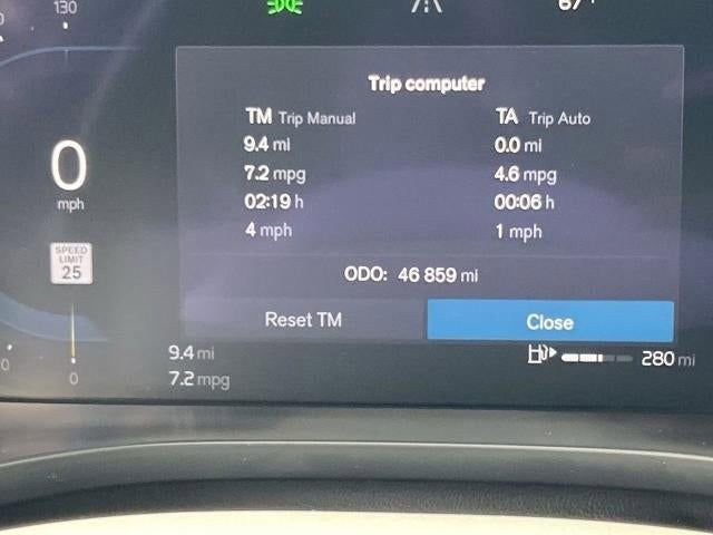 Used 2023 Volvo XC60 B5 Plus AWD/4WD image 8