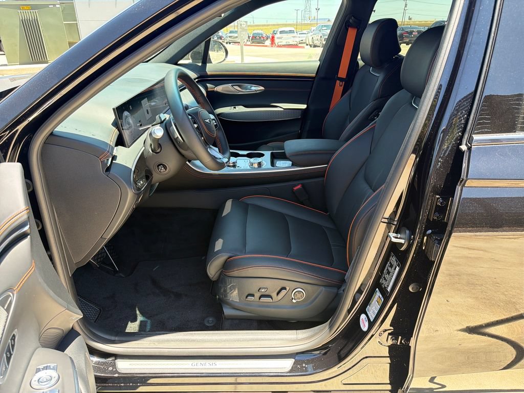 New 2026 Genesis GV70 2.5T Sport Prestige AWD/4WD image 9
