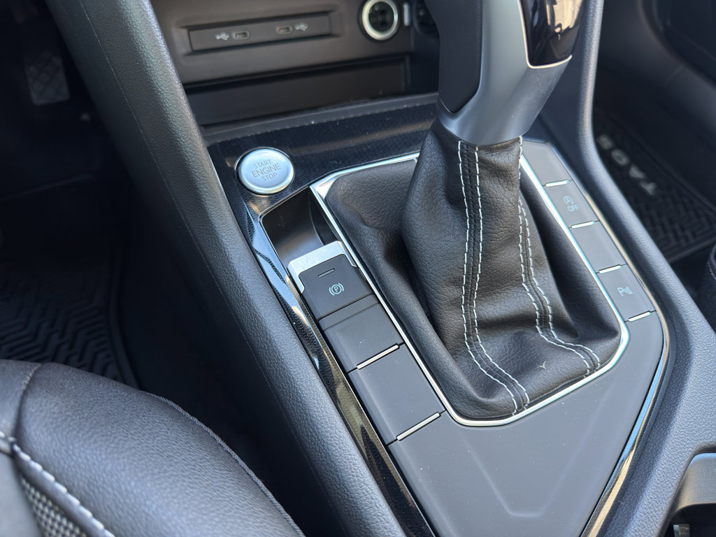 New 2026 Volkswagen Taos SE FWD image 21