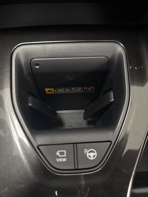 New 2026 Toyota Crown Platinum image 38