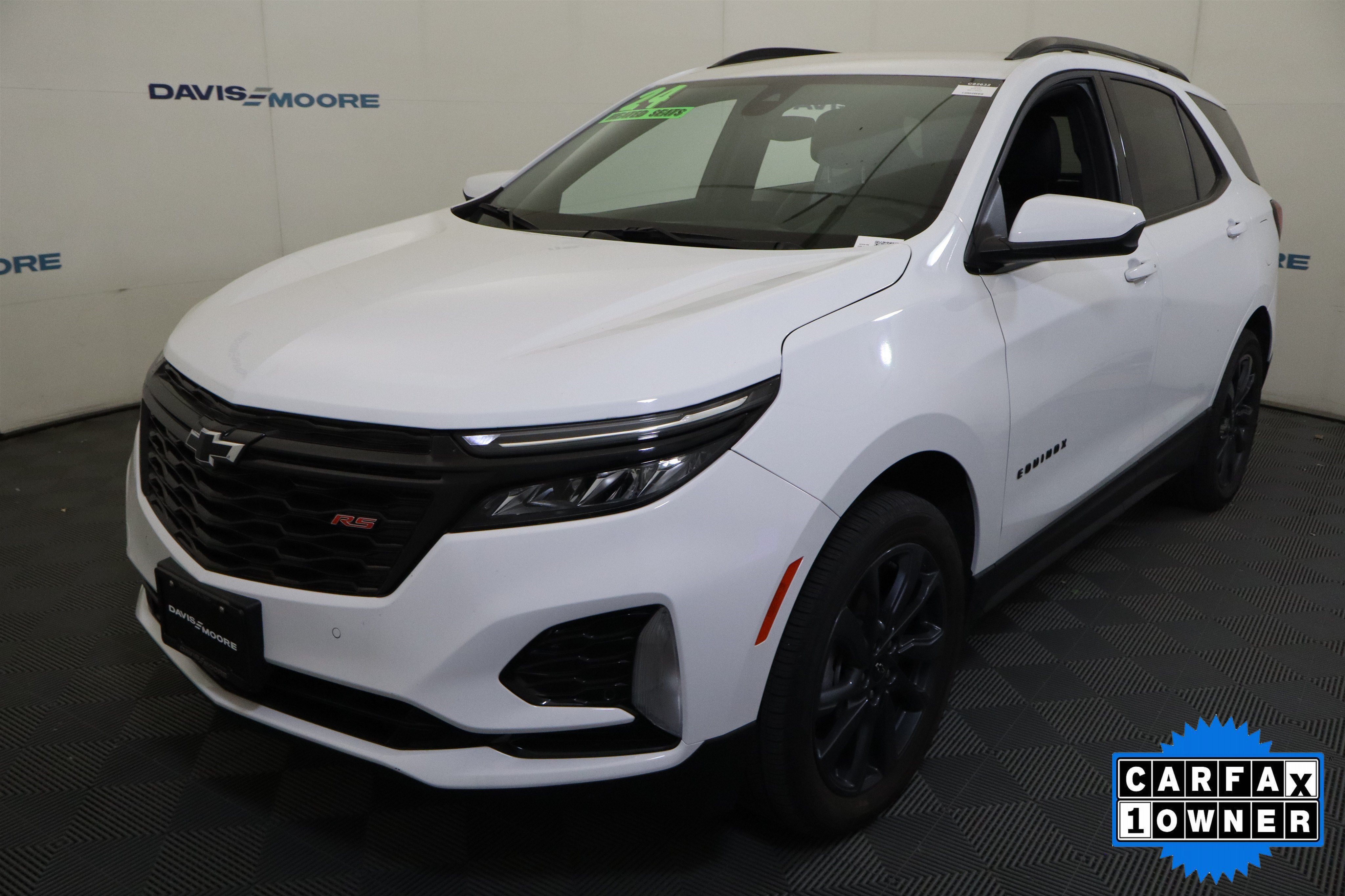 Used 2024 Chevrolet Equinox RS w/ LPO, Floor Liner Package AWD/4WD image 12