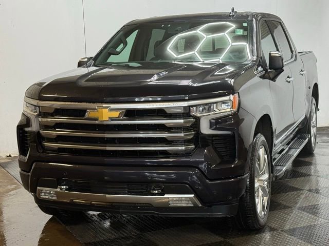 Used 2024 Chevrolet Silverado 1500 High Country w/ High Country Premium Package image 5