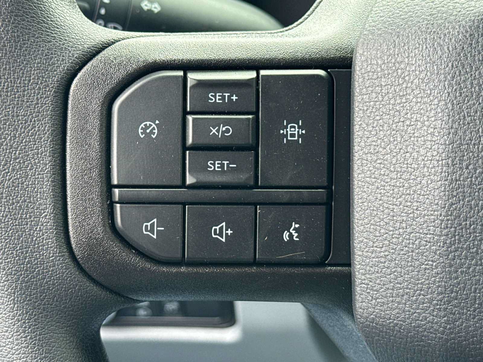New 2026 Ford F550 4x4 Regular Cab Super Duty image 16