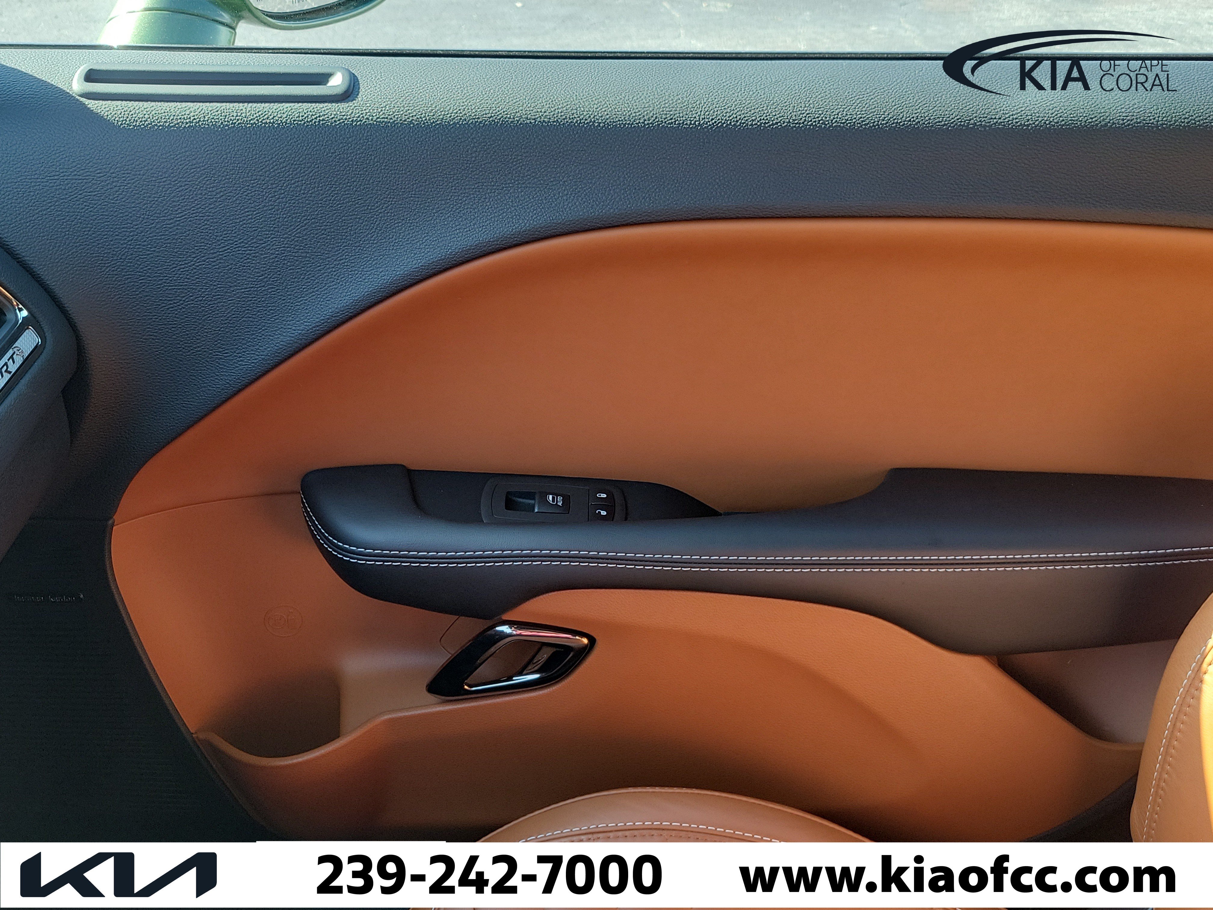 Used 2019 Dodge Challenger SRT Hellcat RWD image 28