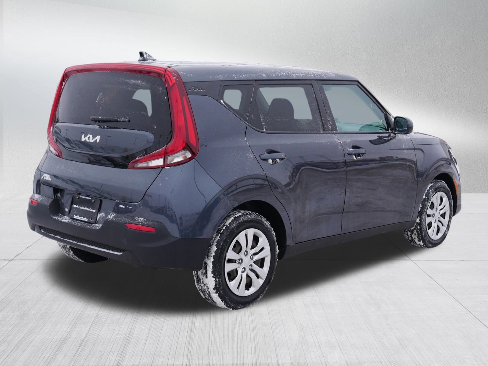 Certified 2022 Kia Soul LX image 7