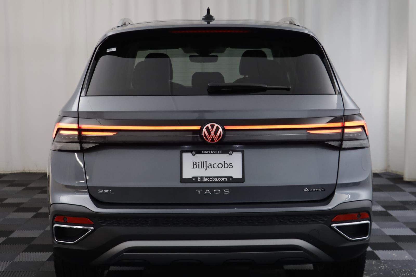 New 2026 Volkswagen Taos SEL image 16