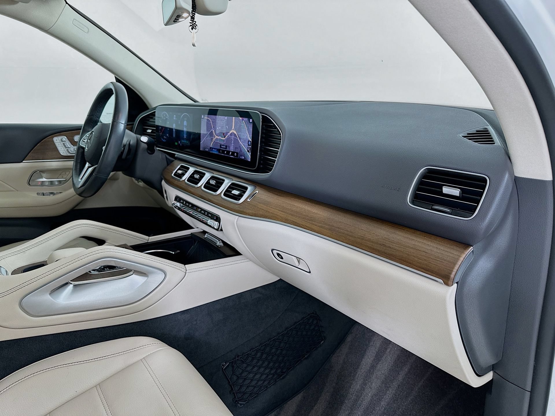 Certified 2020 Mercedes-Benz GLE 450 4MATIC image 32