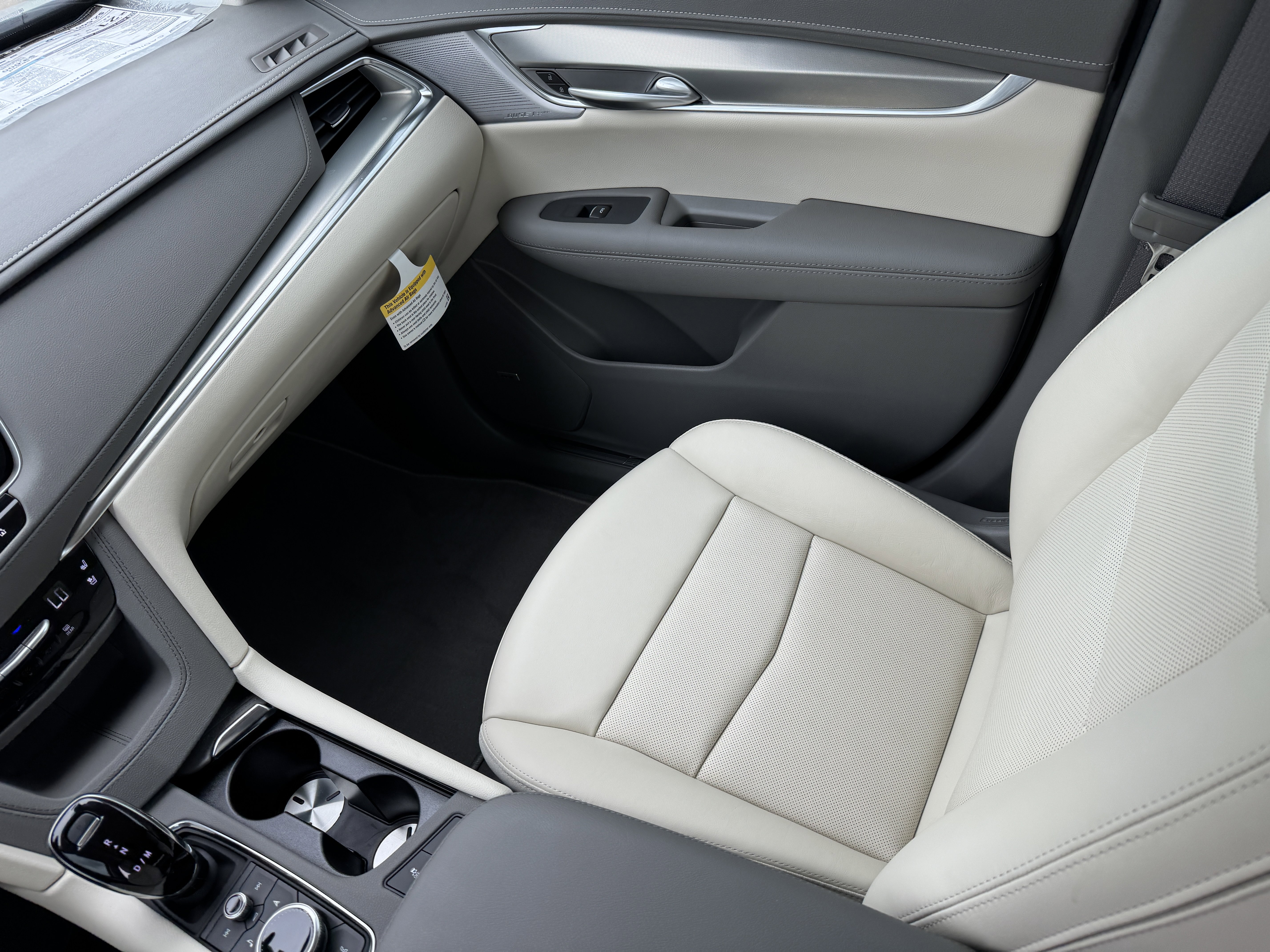 New 2025 Cadillac XT5 Premium Luxury image 17