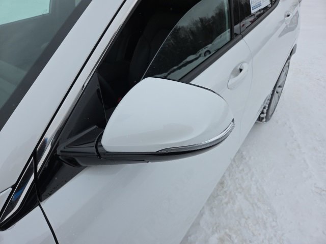 Used 2025 Buick Envista Avenir image 35