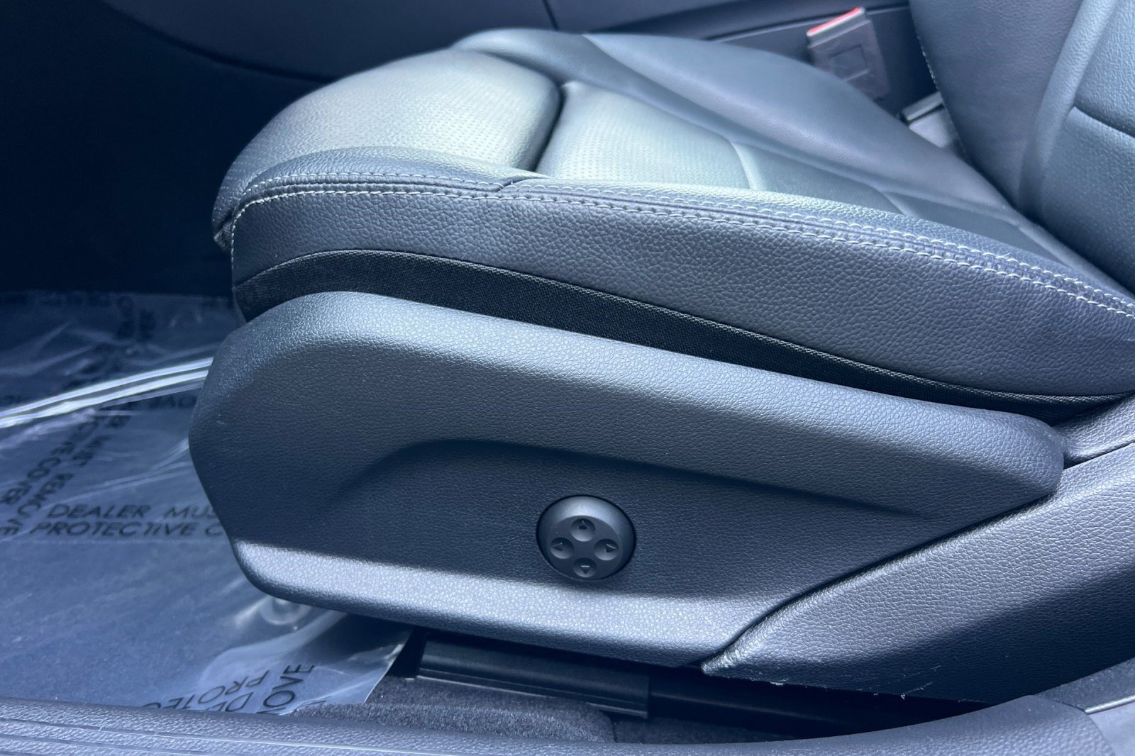 Certified 2019 Mercedes-Benz C 300 Sedan image 14
