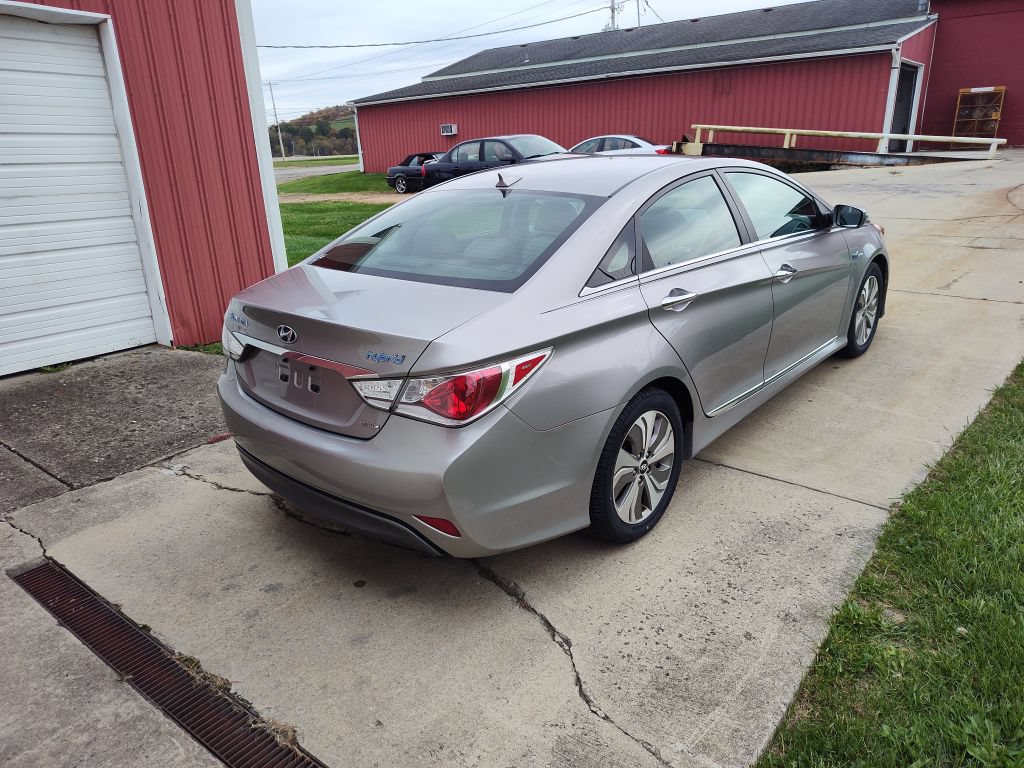 Used 2013 Hyundai Sonata Limited FWD image 3