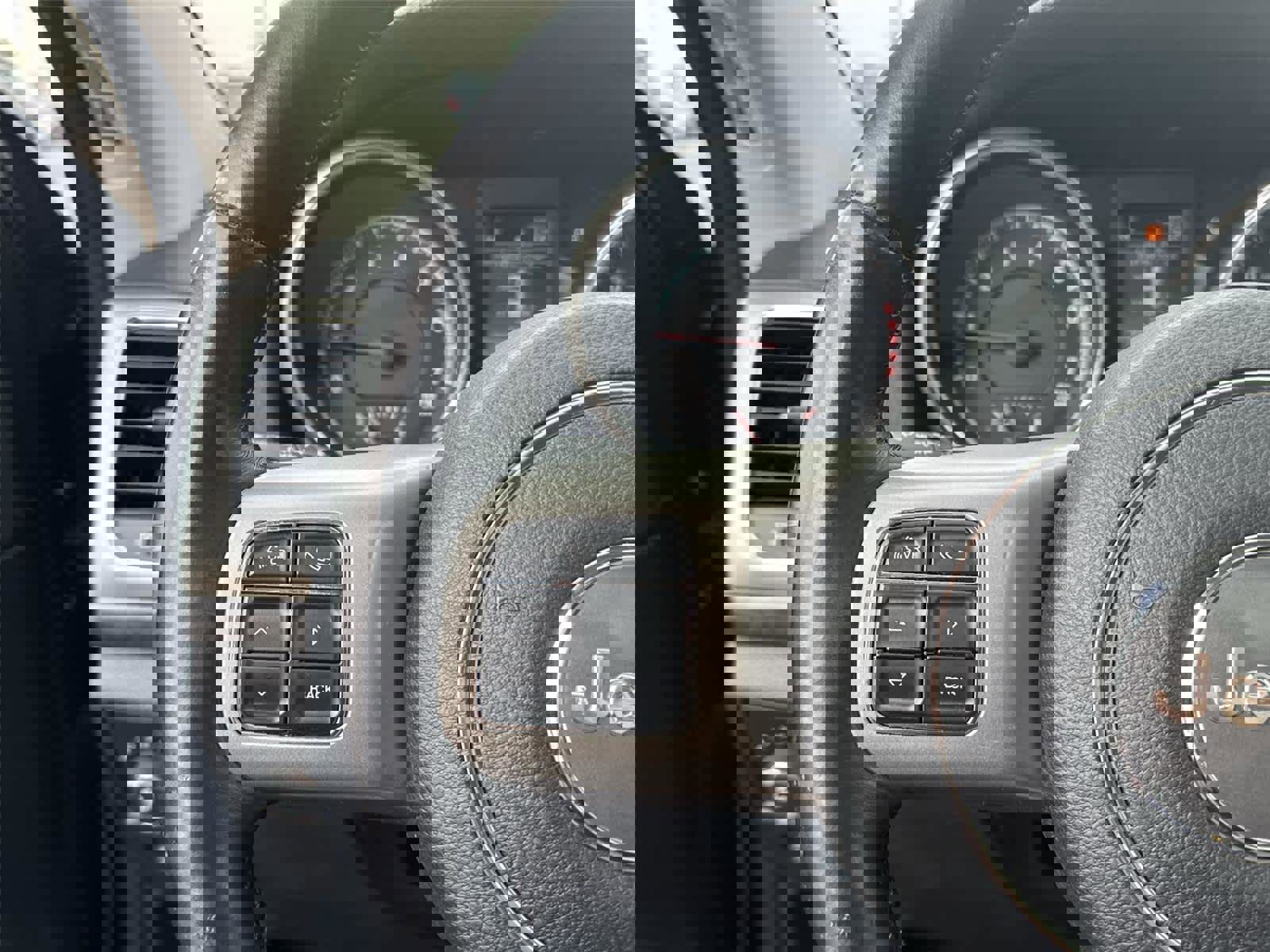 Used 2013 Jeep Grand Cherokee Laredo image 20