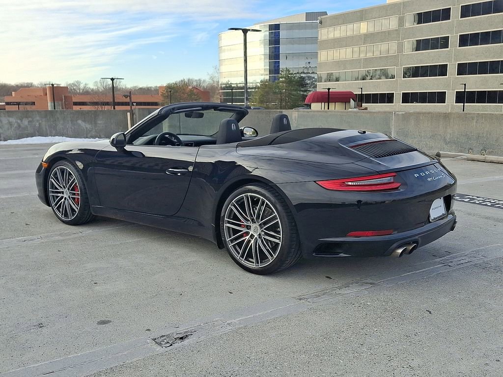 Used 2017 Porsche 911 Carrera S image 3