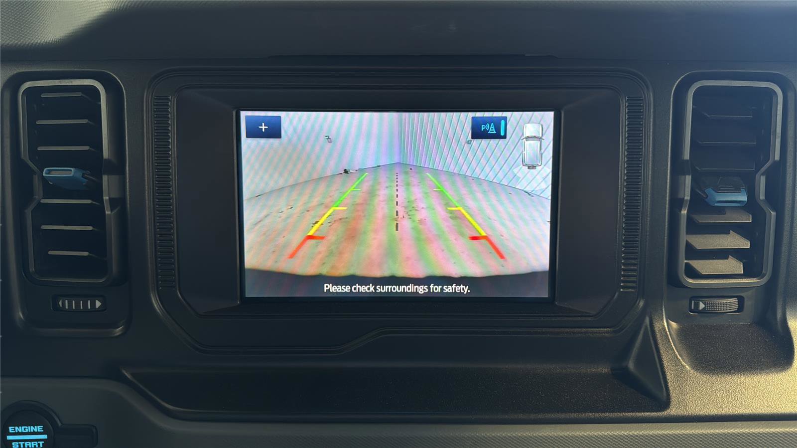 Used 2023 Ford Bronco Black Diamond image 18