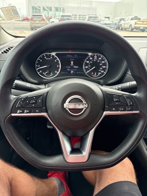 Used 2024 Nissan Sentra SV FWD image 8