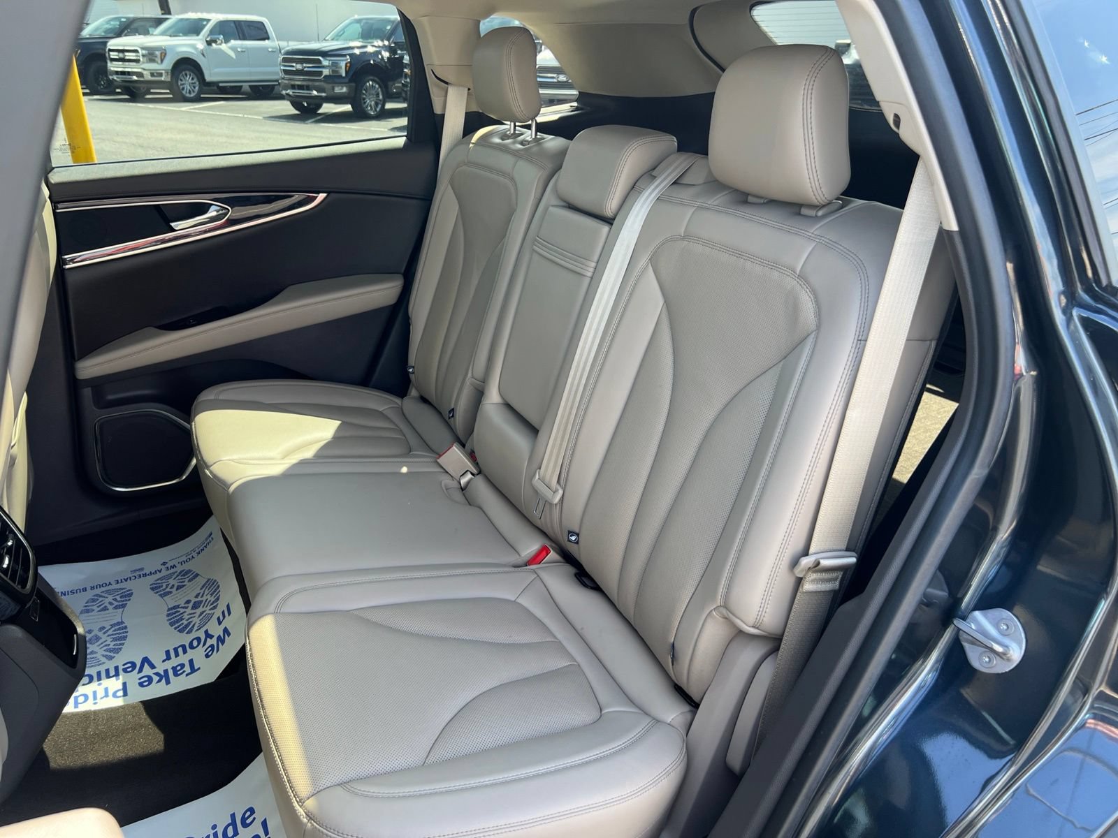 Used 2023 Lincoln Nautilus Reserve AWD/4WD image 41