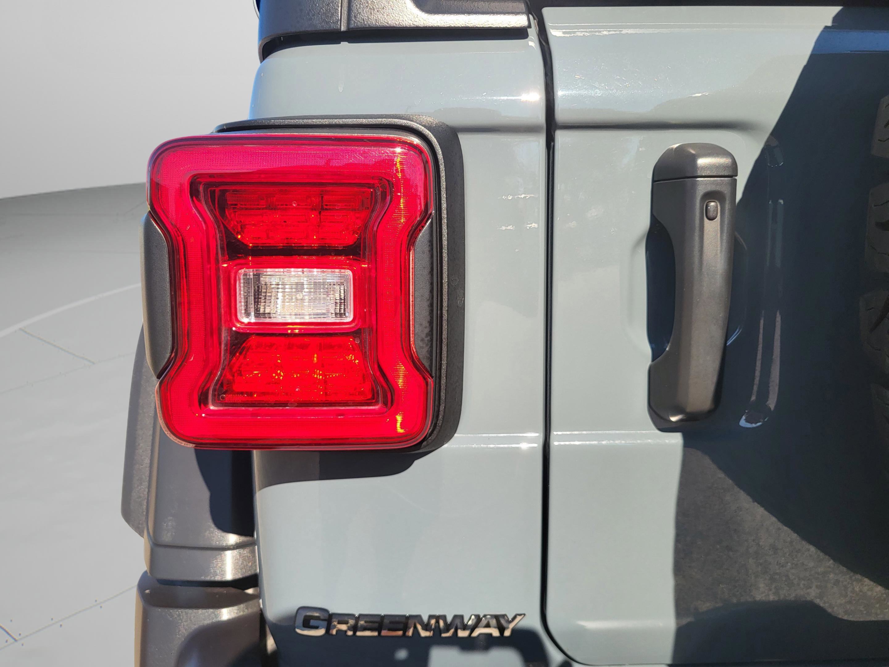 Used 2024 Jeep Wrangler Unlimited Rubicon w/ XTREMEE 35" Tire Package image 63