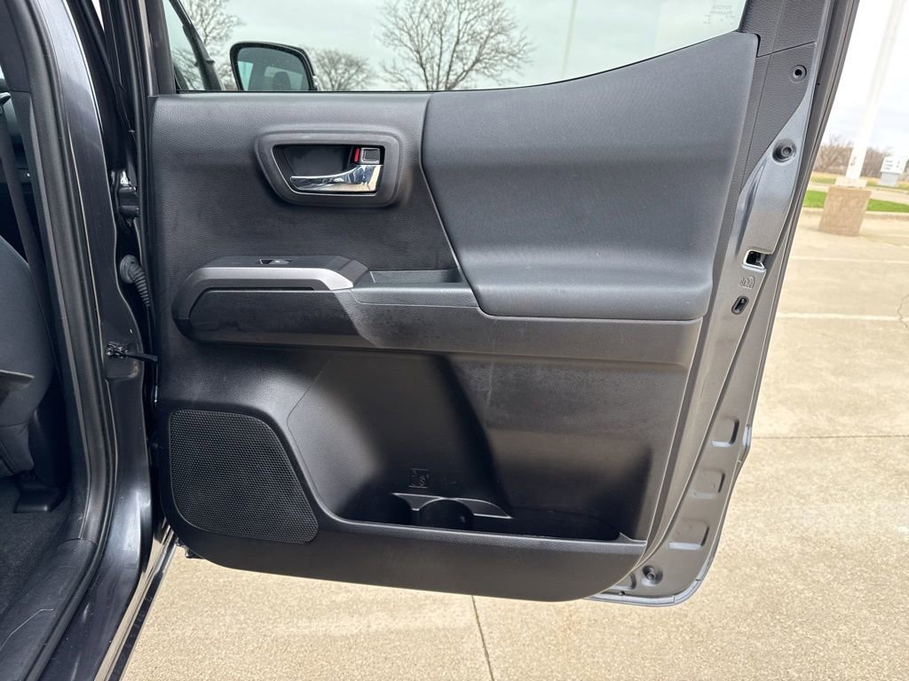 Certified 2021 Toyota Tacoma TRD Sport AWD/4WD image 18