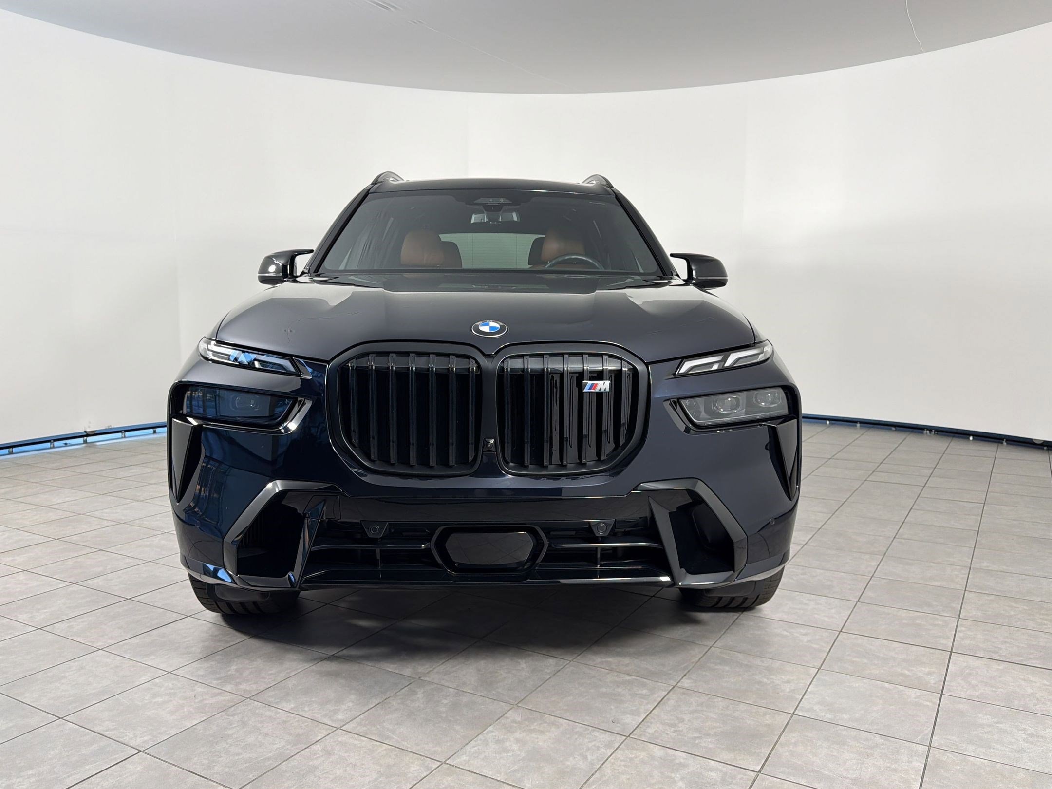 Certified 2025 BMW X7 M60i AWD/4WD image 6