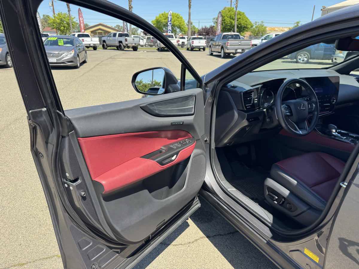 Used 2022 Lexus NX 350 AWD image 23