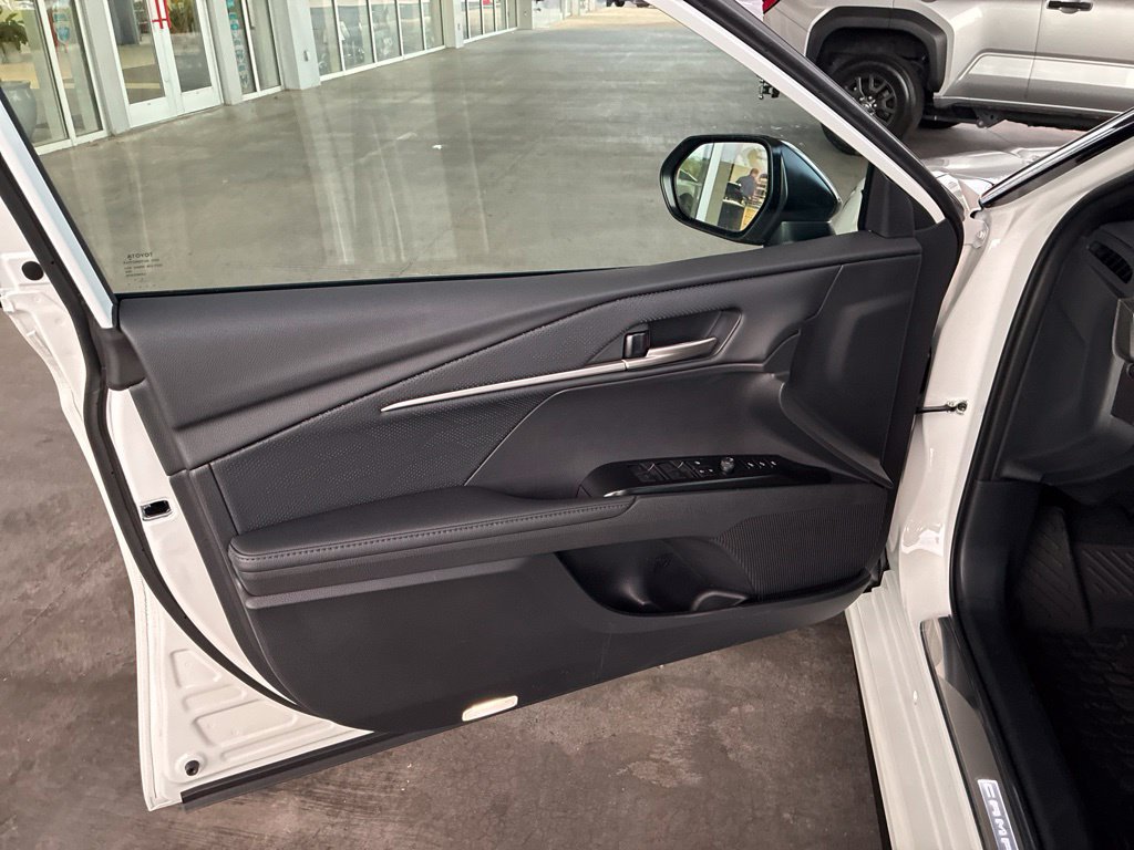 New 2026 Toyota Camry XSE FWD image 9