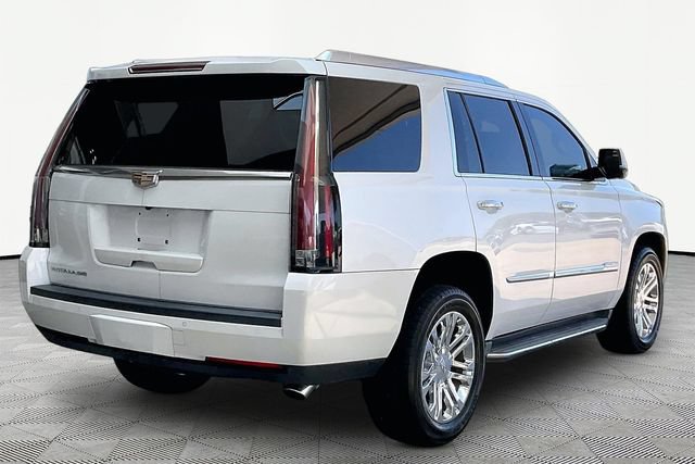Used 2016 Cadillac Escalade 2WD image 5