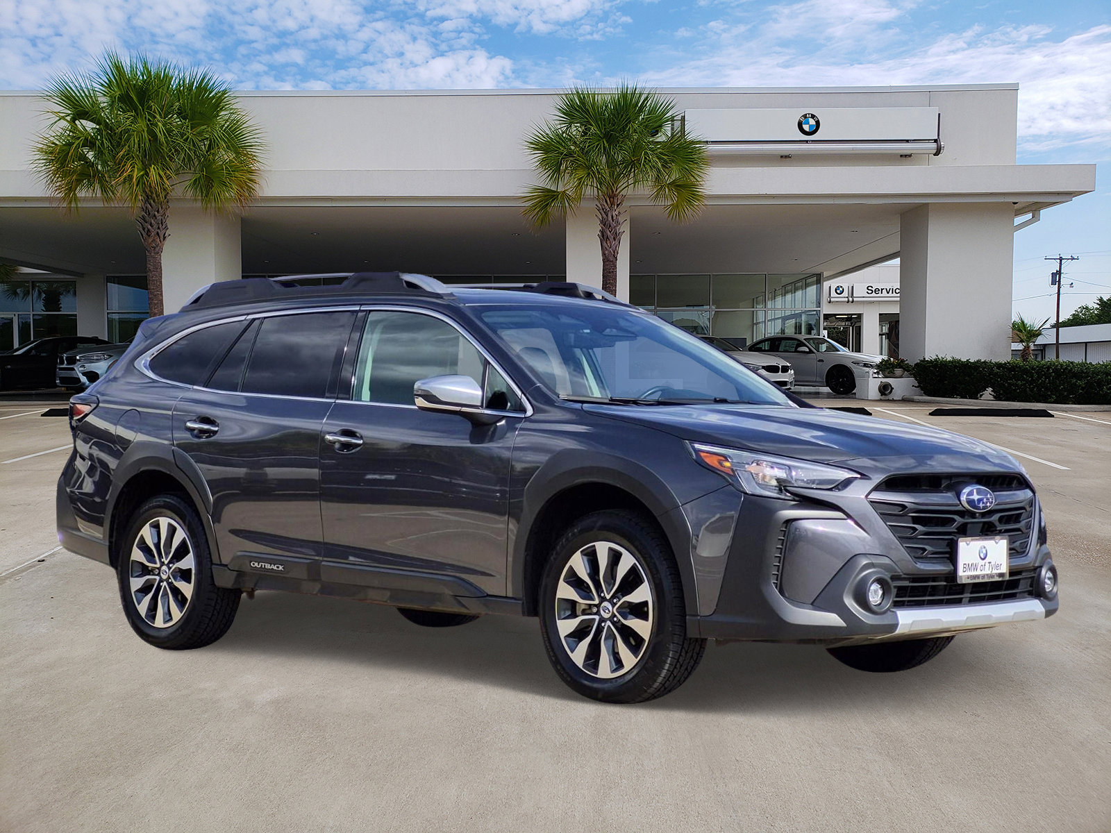 Used 2024 Subaru Outback Touring XT AWD/4WD image 3