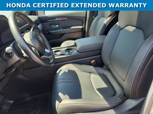 Certified 2025 Honda Pilot TrailSport image 29