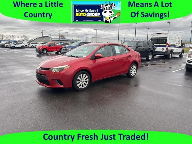 Used 2015 Toyota Corolla LE FWD image 1