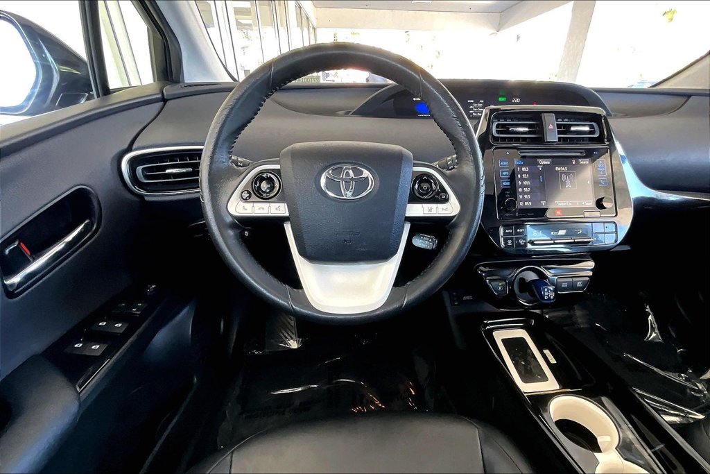 Used 2016 Toyota Prius Four w/ Advanced Technology Package FWD image 8
