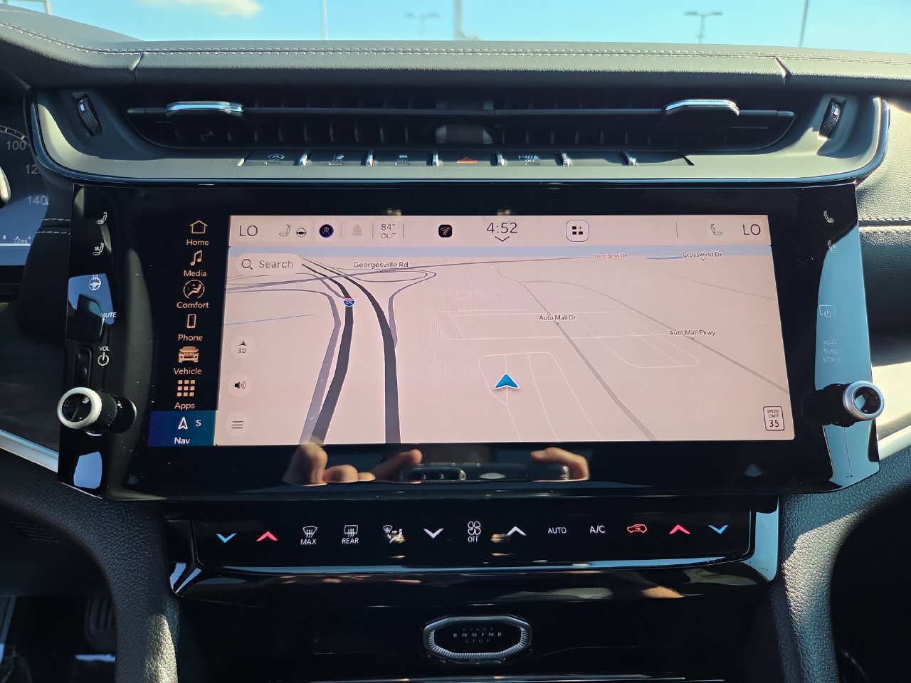 New 2027 Jeep Grand Cherokee Limited AWD/4WD image 10