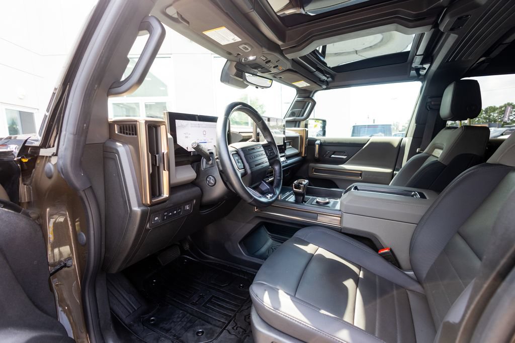 Used 2025 GMC Hummer EV 2X w/ Extreme Off-Road Package AWD/4WD image 25