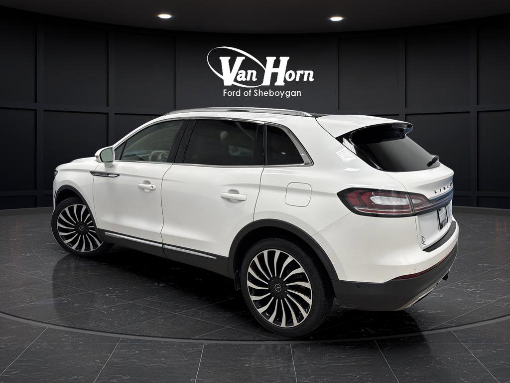 Used 2022 Lincoln Nautilus Black Label w/ Class II Trailer Tow Package image 3