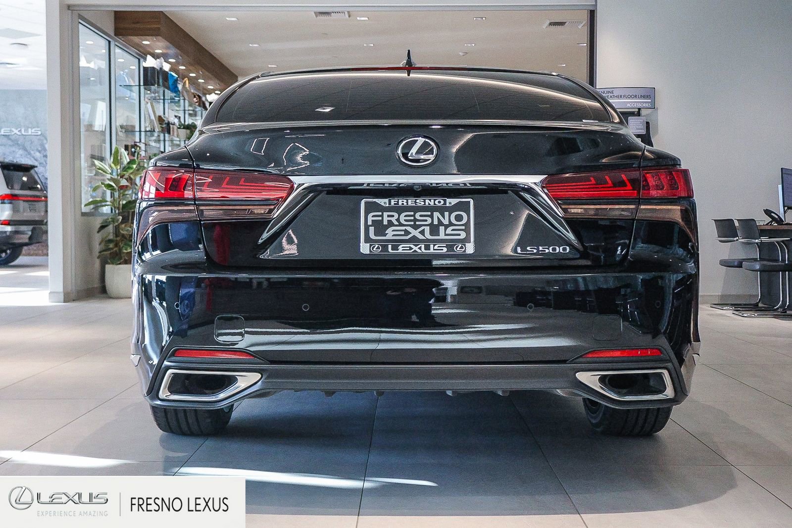 Certified 2023 Lexus LS 500 w/ Interior Upgrade Package image 5