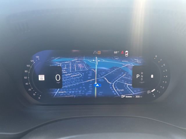 Certified 2025 Volvo XC60 B5 Plus AWD/4WD image 20